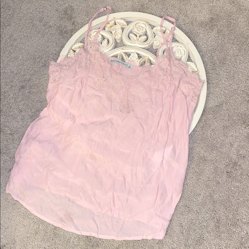 A&F Pink Crinkled Lace Accent spaghetti Strap tank